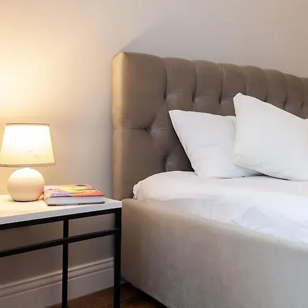 Daire Chopin In The Center Of Lviv