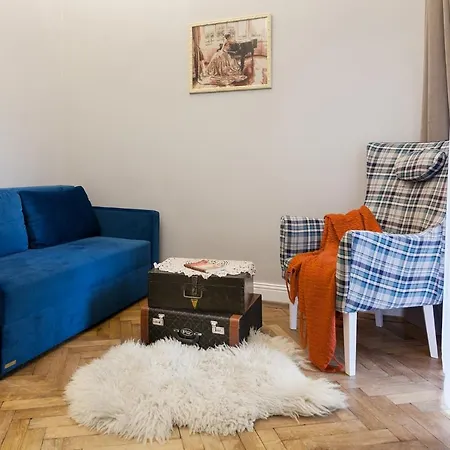 Chopin In The Center Of Apartment
